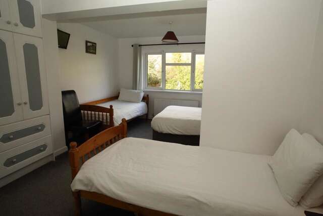 Отели типа «постель и завтрак» Riverfield Bed and Breakfast Гори-16